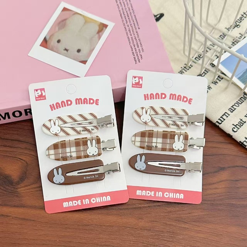 かわいいミッフィーのレトロなヘアクリップ。傷跡が残らない素材 - Hair Bundles のレビューと価格